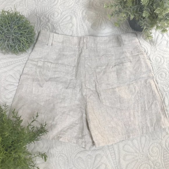 Reformation button front linen shorts - Picture 2 of 4